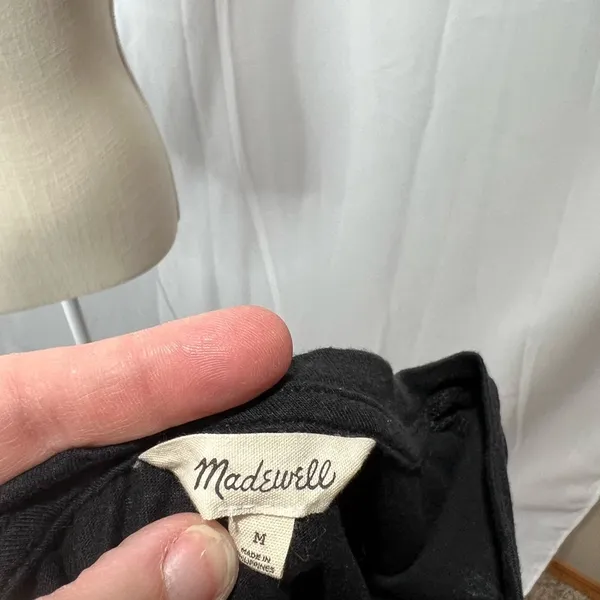 Madewell cross back t shirt medium - Image 5