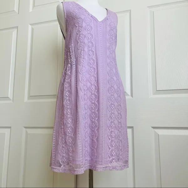 NWT Francesca’s (Blue Rain) Lavender Lace Shift Dress M - Image 6