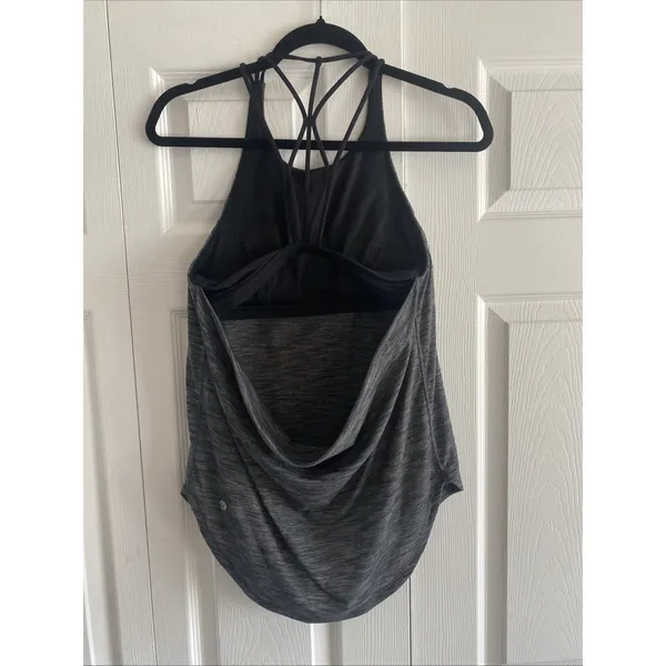 Lululemon Wild Tank Top Womens Size 6 Gray Strappy Open Back‎ Built In Bra Yoga - Image 2