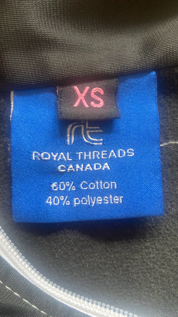 Royal Threads Canada Tracksuit 2 Piece Set - Image 2