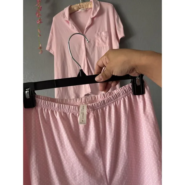 Laura Ashley Pink Polka Dot Pajama Set – Size Large - Image 4
