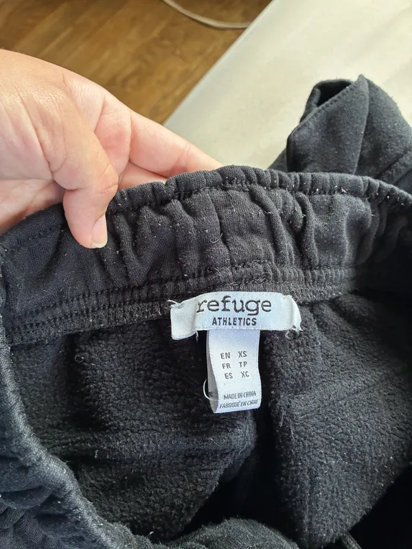 Refuge Athletics Sweatpants Black Cargo - Image 5