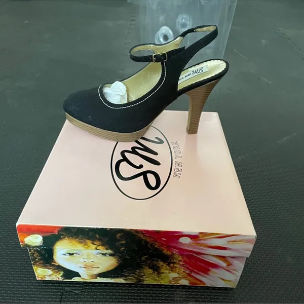 Steve Madden SM New York Black and Tan w/Contrast Cream Stitching Lydiaa Heels - Image 2