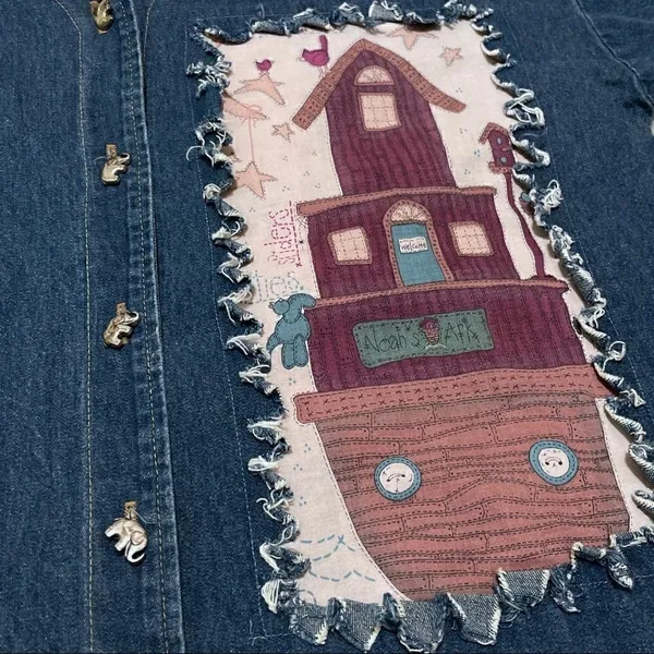 Custom OOAK vintage 90s denim Noah’s ark button down - Image 4