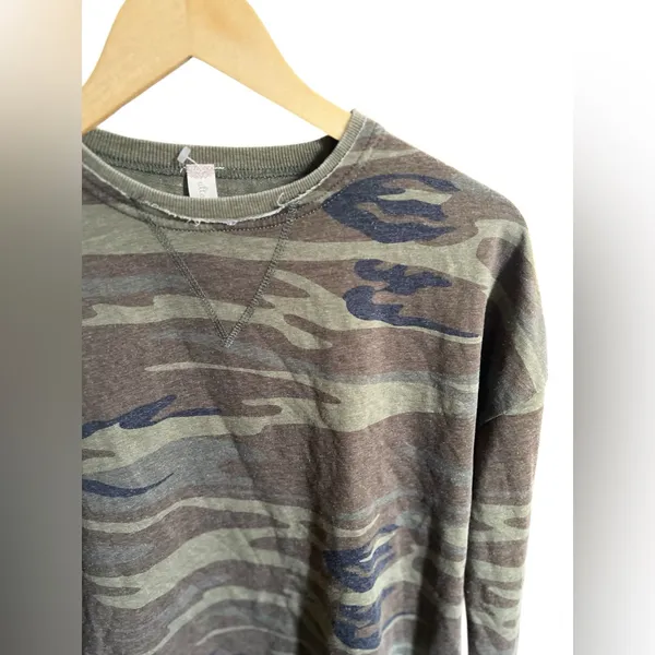 Altar’s State Camouflage Print Top - Image 4