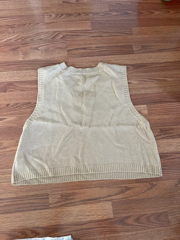 SheIn Cropped Sweater Vest - Image 3