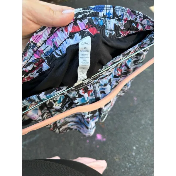 Lululemon Hotty Hot Shorts featuring a "Culture Clash Multi Black 12 - Image 3