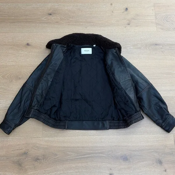 Aritzia Leather Aviator Jacket Calle Size S Black Brown - Image 4
