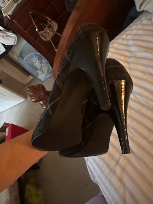 Plaid Heels Black Size 8.5 - Image 5