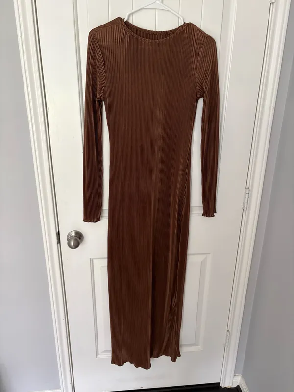 Brown Pleated SHEIN Dress - Image 3
