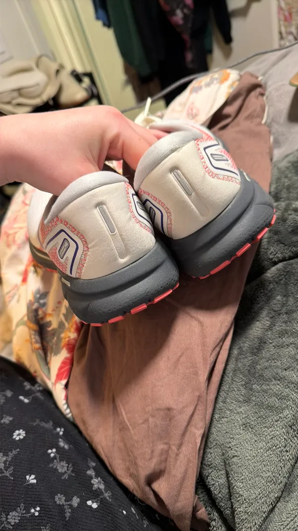 brooks ghost - Image 3