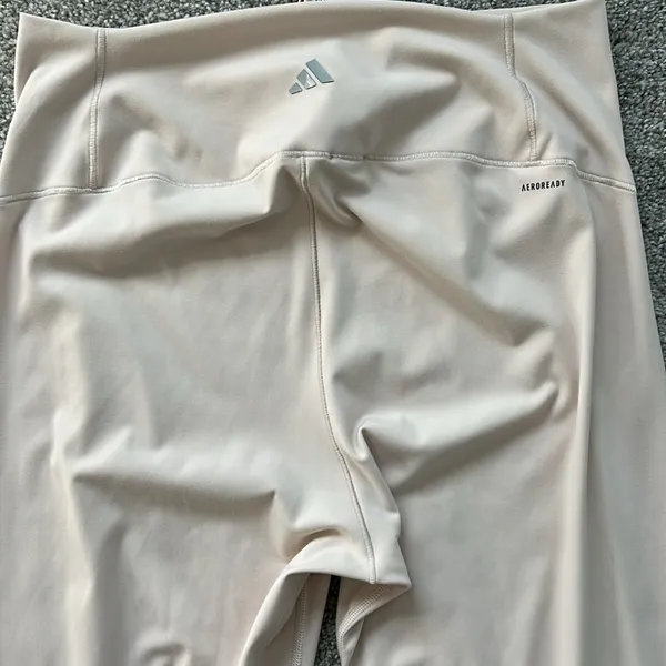 Adidas adidas All Me Luxe Hose 7/8 color is PUTTY MAUVE, Size Large, NWT - Image 4