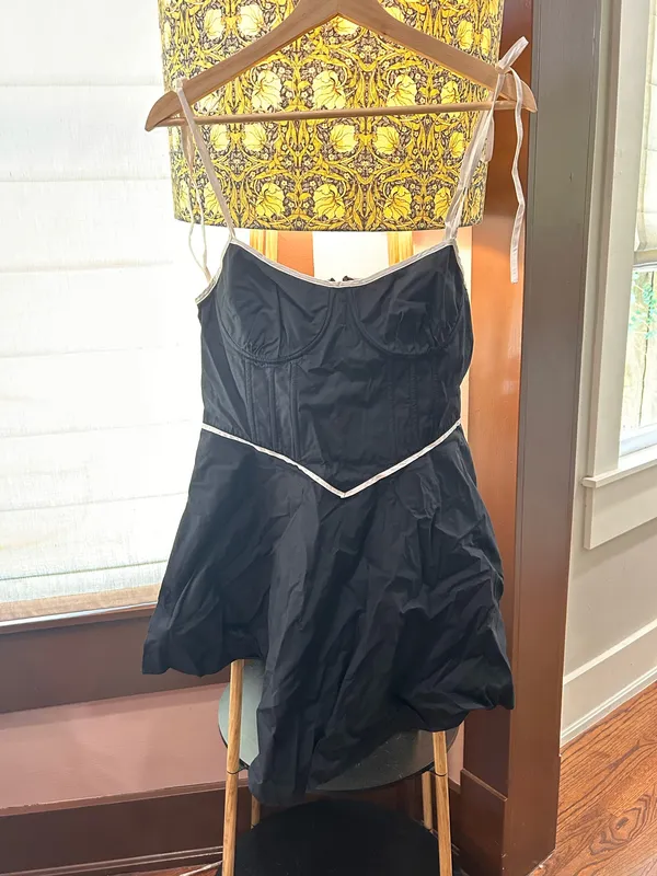 Et Clet Black corset Dress! - Image 8