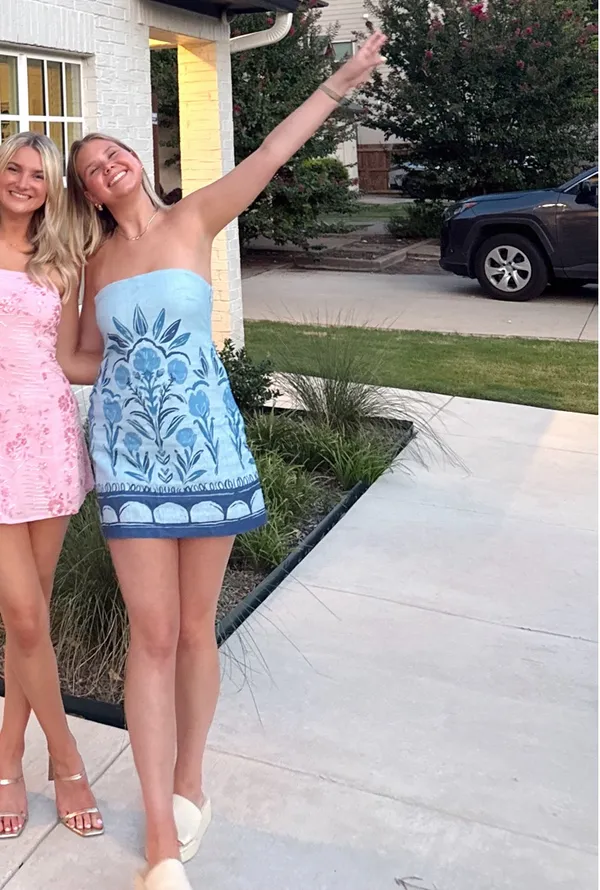 Blue Floral Strapless Romper - Image 4