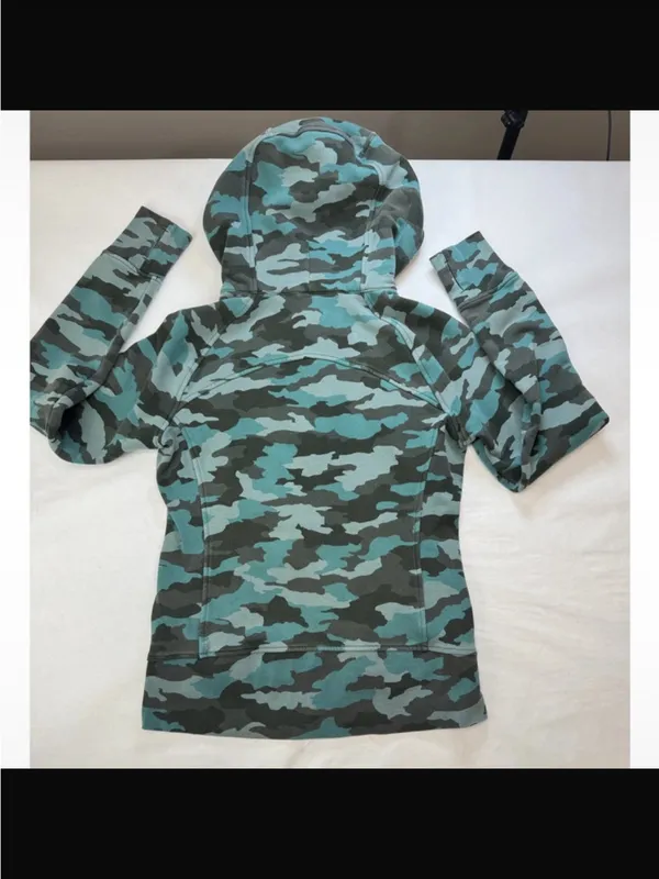 lululemon athletica Teal & Black Camo Full-Zip Hooded Jacket - Image 9