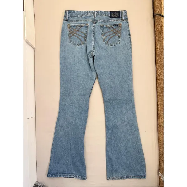 Levi Strauss SIGNATURE Juniors Size 9 Light Blue Denim Low Rise Flare Jeans - Image 3