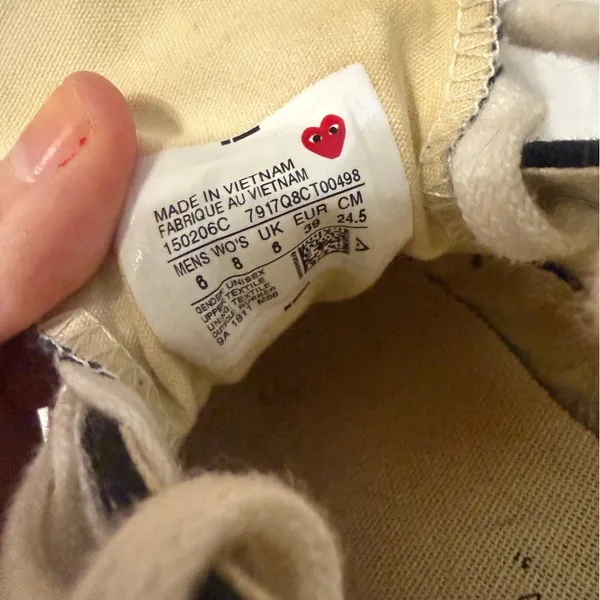 Comme des Garçons black converse Size 8 - Image 7
