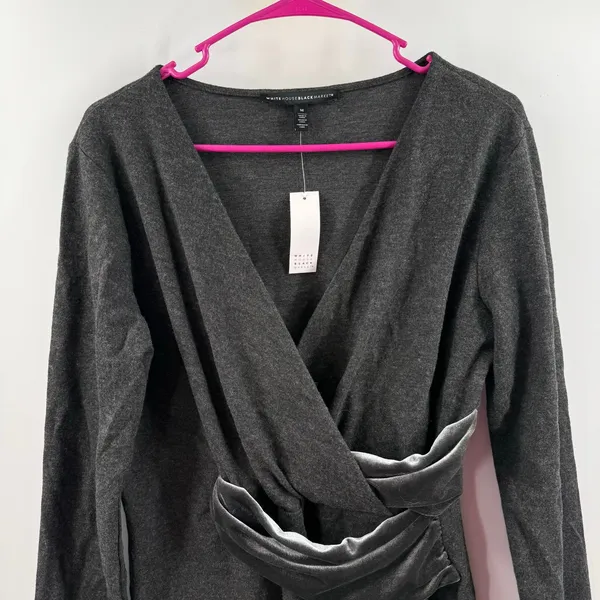 White House Black Market Top SZ Medium Surplice Heather Gray Velvet Waist NWT - Image 7
