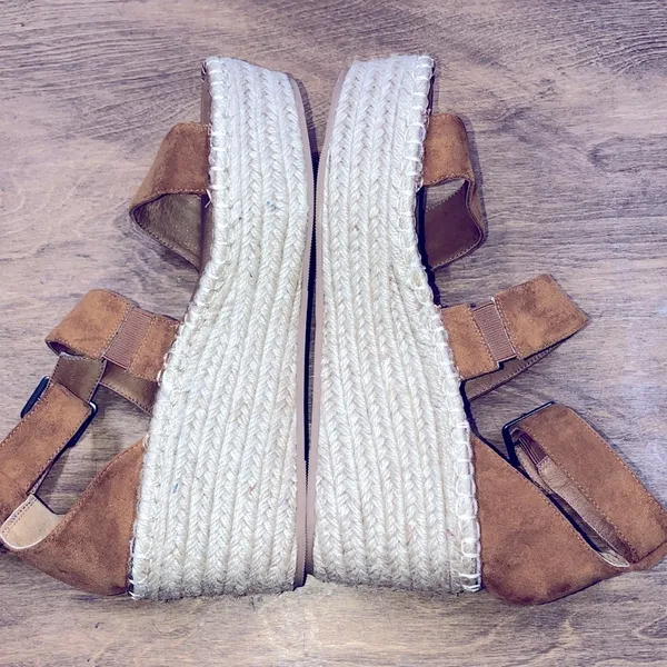 Coconuts by Matisse 9 1/2 faux suede espadrilles - Image 7
