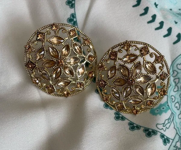 Golden Studs (Earrings) Gold - Image 2