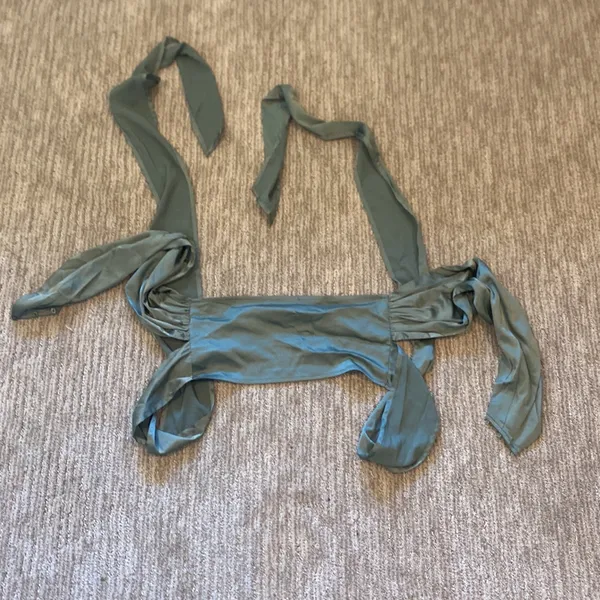 Top chic wrap around olive top Green - Image 2