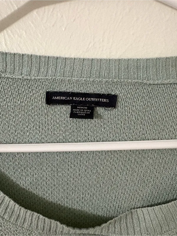 American Eagle Lightweight Sweater | Size: Medium - Image 3