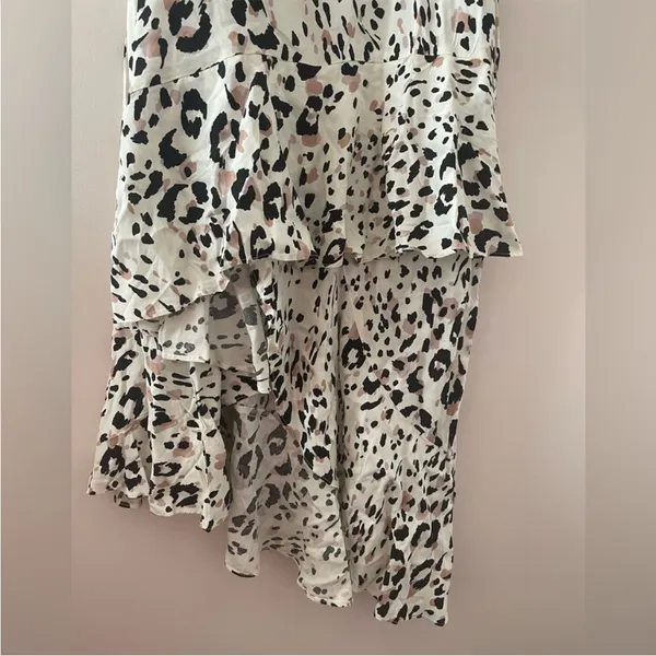 Petal & Pup White Dress Adette Midi Dress‎ Animal Print One Shoulder Size 6 - Image 6