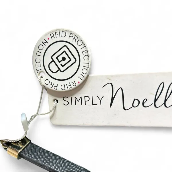 SIMPLY NOELLE JET SETTER WALLET black.NWT. - Image 6