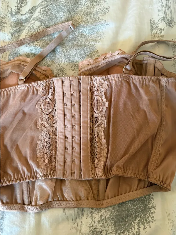 BDG Nude or Beige Corset Large (fits like XL) - Image 4