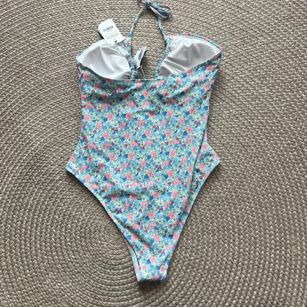 Cotton On One Piece Swimsuit Sz Medium - Image 3