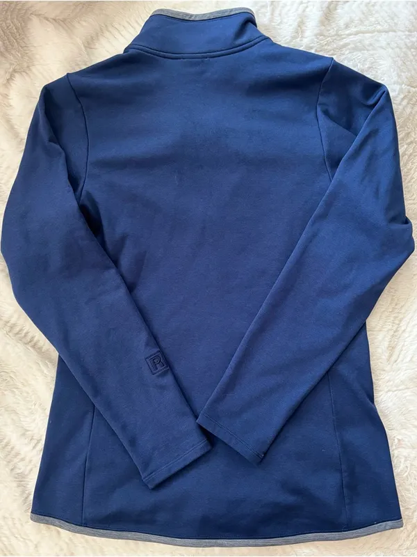 Patagonia Women's Navy Full-Zip Utility Fleece Jacket Size Medium - Image 3
