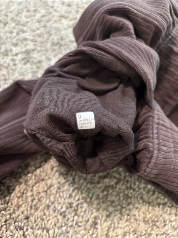 Lululemon Scuba Mid-Rise Wide-Leg Pant *Velvet Cord size 0 - Image 5