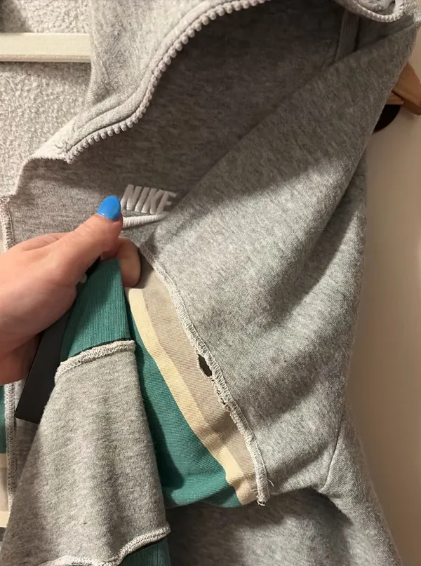 Custom handmade Nike cropped sweatshirt - Image 4