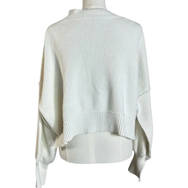 Free People Easy Street Crop Pullover Sweater in White Size Large Preppy Fall - Image 13