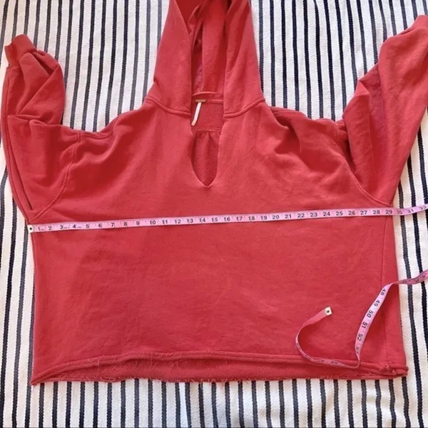 Free People Sunrise Sunset Cropped Hoodie Small - Image 6