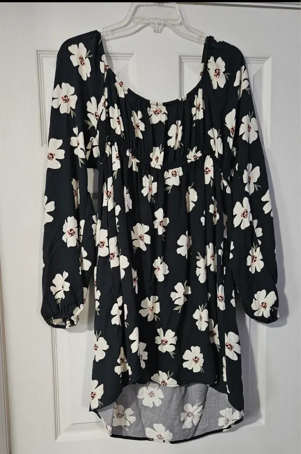 American Eagle Outfitters Black Floral Keyhole Babydoll long sleeve Dress XL. - Image 5
