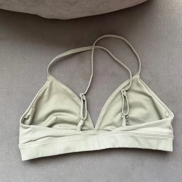 Alo Yoga Alo Yoga Splendor Bra Candy Limestone/Black S - Image 5