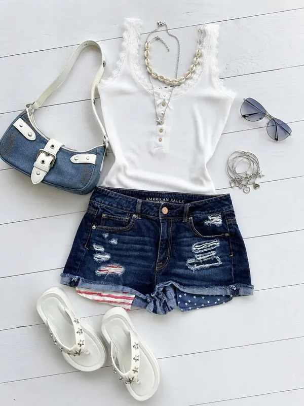 American Eagle Y2K Shorts Jean - Image 2
