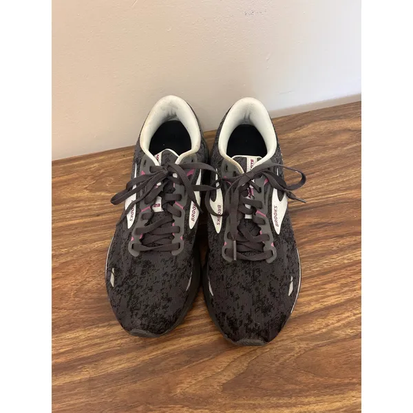 Brooks Adrenaline GTS 23 Womens Running Shoes Black Plum 1203911B072 Size 9 - Image 4