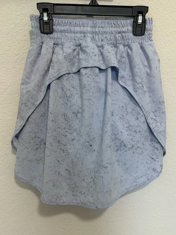 Lululemon Hotty Hot High-Rise Skirt *Long Gravel Dust Pastel Blue Multi Size 2 - Image 7