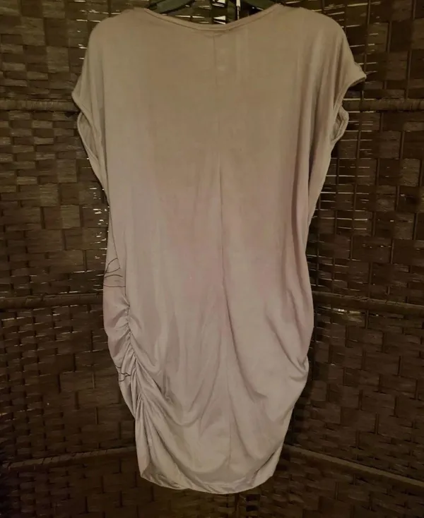 Gray Floral Designed Top | Size 1X - Image 2