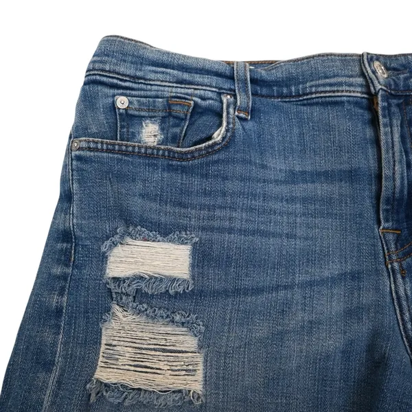 7FAM Women's 31 Cuffed Distressed Denim Jean Short - Image 3