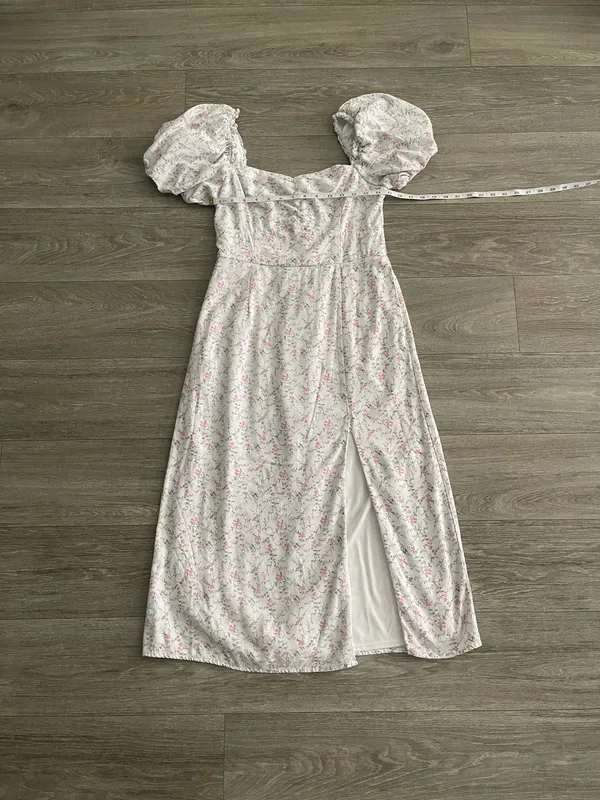 Altar’d State Everleigh puff sleeve floral midi dress - large - Image 4