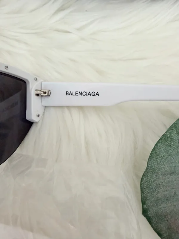 Balenciaga Shield Sunglasses in Black with White Accents - Image 4