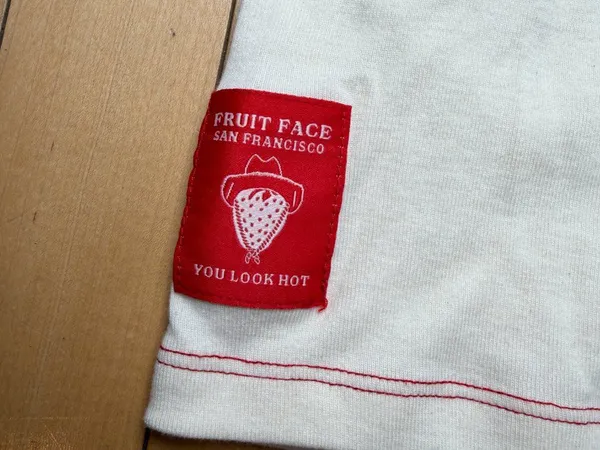 Fruit Face Boutique I Heart LA Strawberry Cowboy Graphic Tee T Shirt Size Small - Image 7