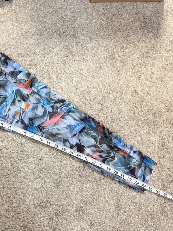 Lululemon Fast and Free High-Rise Tight 25" in Luminescent Floral Multi 10 - Image 14
