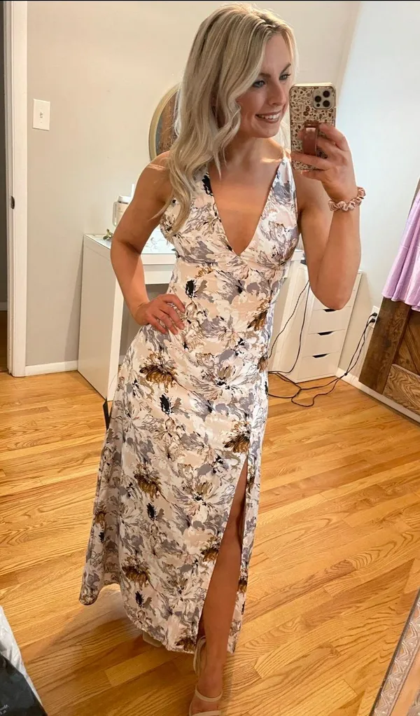 Lulus Floral Dress - Image 3