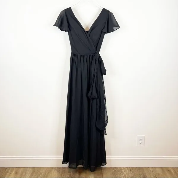 Lavetir Long Chiffon V-Neck Bridesmaid Dress Women's Size 2 Black‎ Slit Formal - Image 2