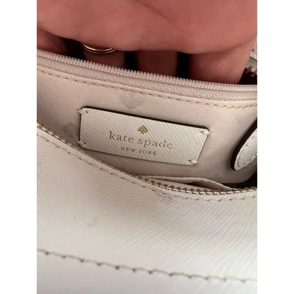 Kate Spade New York Wicker & White Leather Small Satchel Crossbody Bag - Image 14