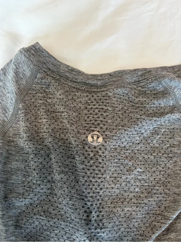 Lululemon Swiftly Race Length Long Sleeve - Image 3